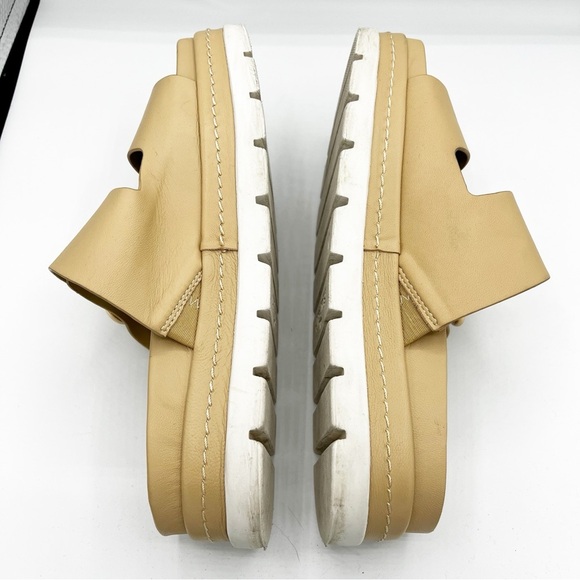 J Slides Baha Leather Chunky Platform Big Buckle Slide Tan Sandals Size 9 - Picture 8 of 8